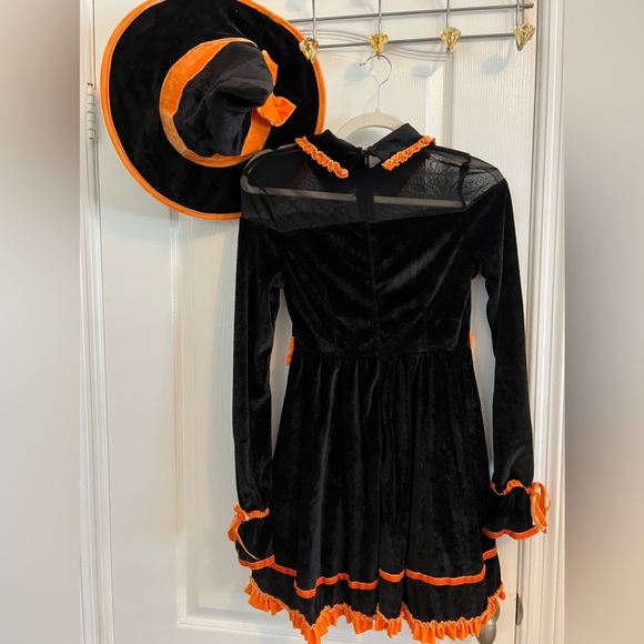 NWT: HalloweenCostumes.com Crafty Witches Costume Womens Sz M - Picture 2 of 16